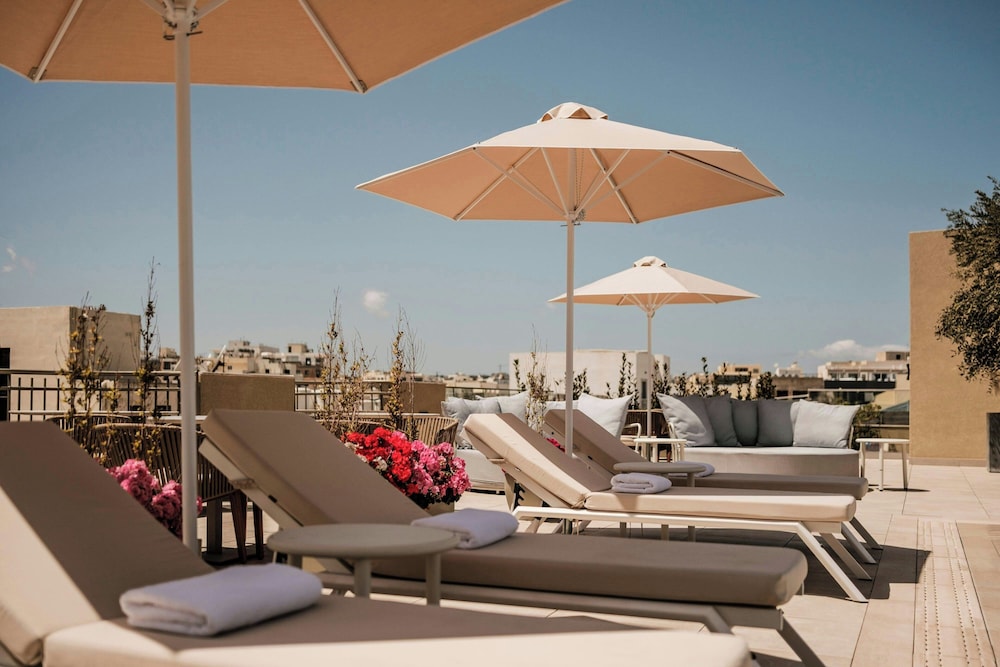 Courtyard by Marriott Sliema — Restaurant & bars in Sliema, Malta Island