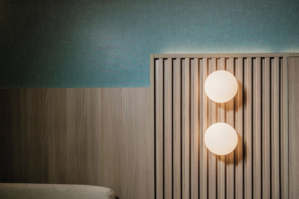 Courtyard by Marriott Sliema — Hotel rooms in Sliema, Malta Island