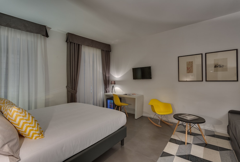 Navona Theatre Hotel — Hotel rooms in Rome, Lazio
