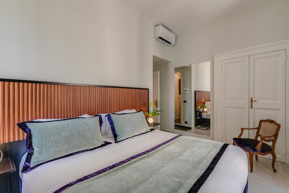 Navona Theatre Hotel — Hotel rooms in Rome, Lazio