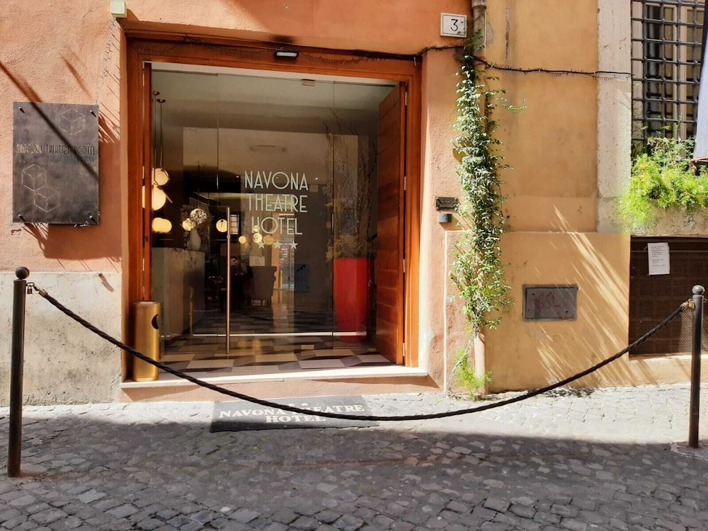 Navona Theatre Hotel — Restaurant & bars in Rome, Lazio