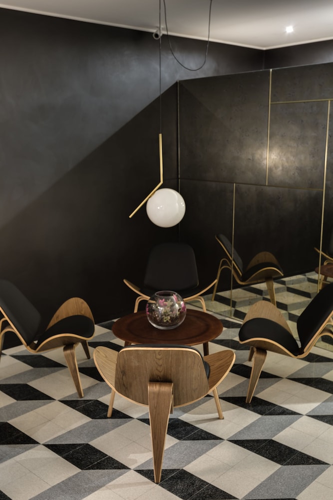 Navona Theatre Hotel — Restaurant & bars in Rome, Lazio