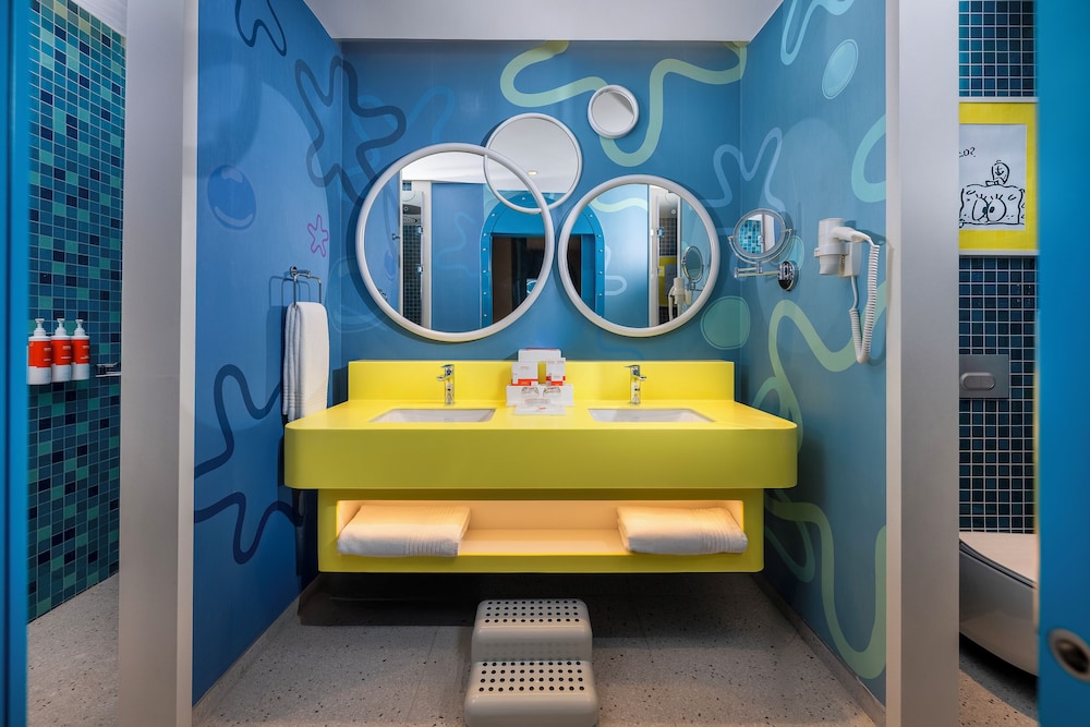 The Land of Legends Nickelodeon Hotels Antalya — Hotel rooms in Belek
