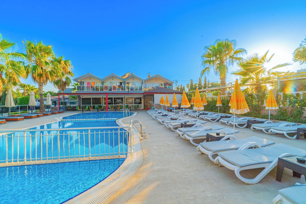 Sayanora Hotel- All Inclusive — Swimming pool in Side