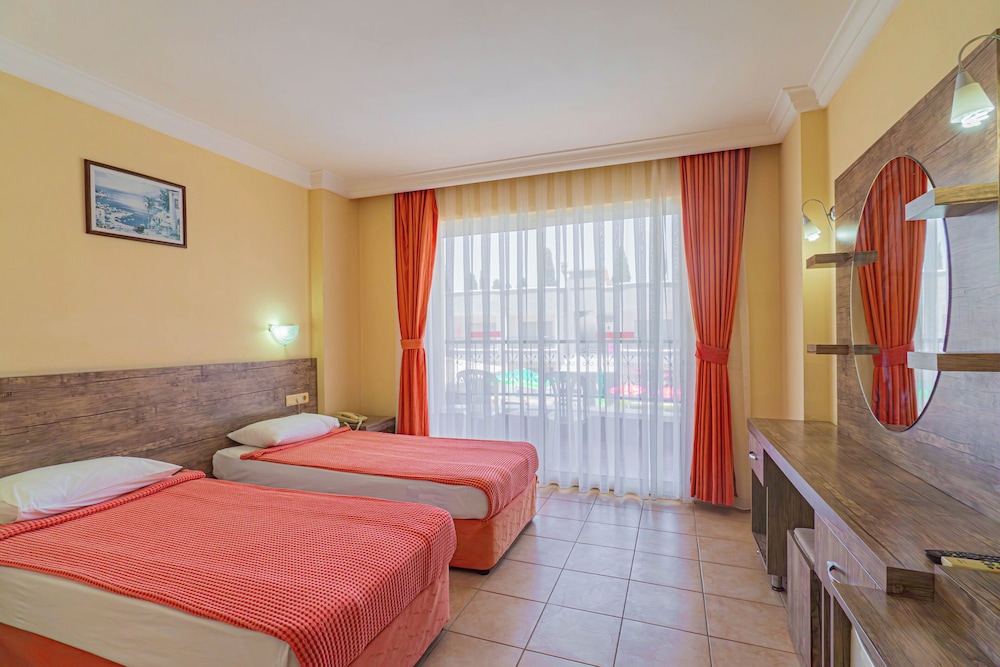 Sayanora Hotel- All Inclusive — Hotel rooms in Side