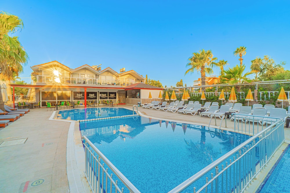 Sayanora Hotel- All Inclusive — Swimming pool in Side