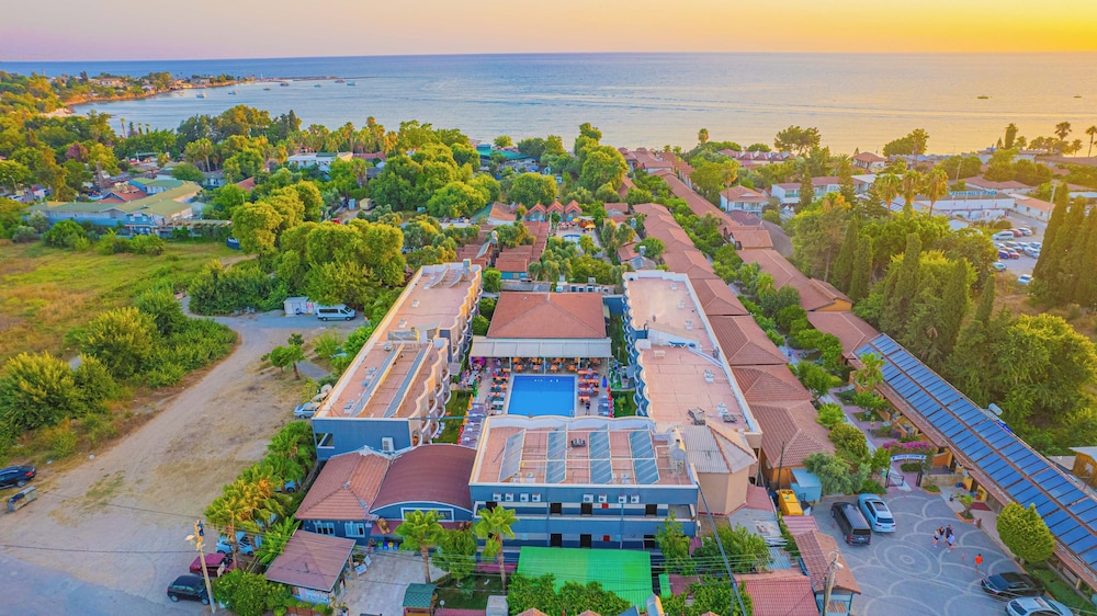 Sayanora Hotel- All Inclusive — Swimming pool in Side