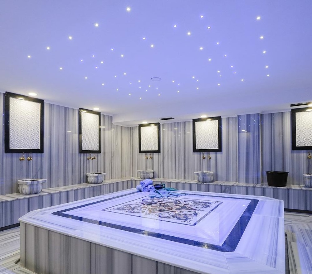 Verde Hotel — Spa in İçmeler, Mugla
