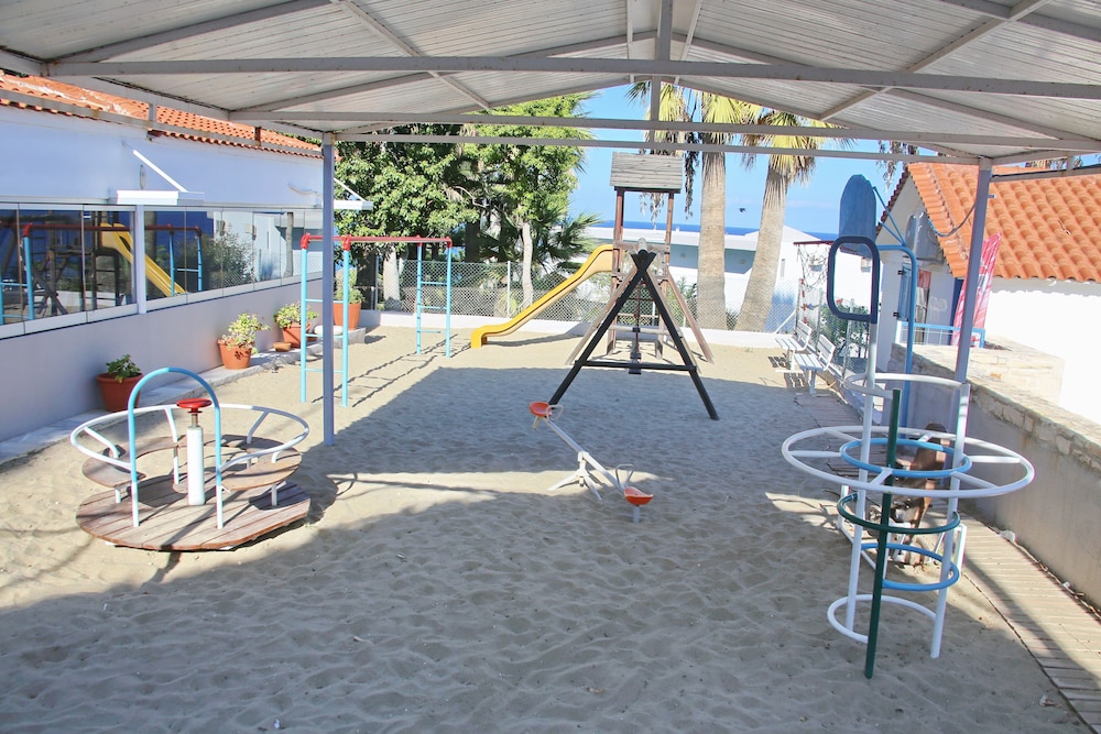Rethymno Mare & Water Park — Attractions for children in Rethymnon