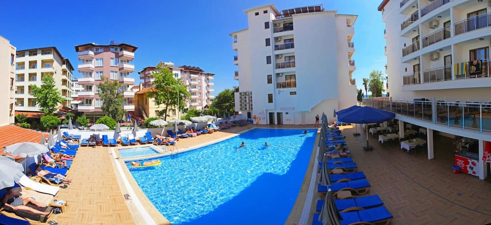 Eftalia Aytur Hotel — Main photo in Alanya