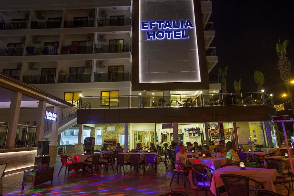 Eftalia Aytur Hotel — Hotel building in Alanya
