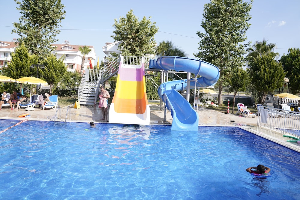 Irem Garden Hotel & Apartments — Attractions for children in Side
