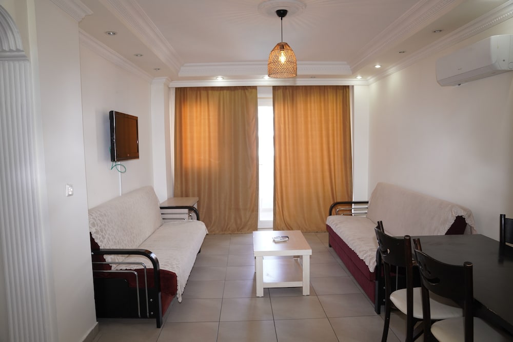 Irem Garden Hotel & Apartments — Hotel rooms in Side