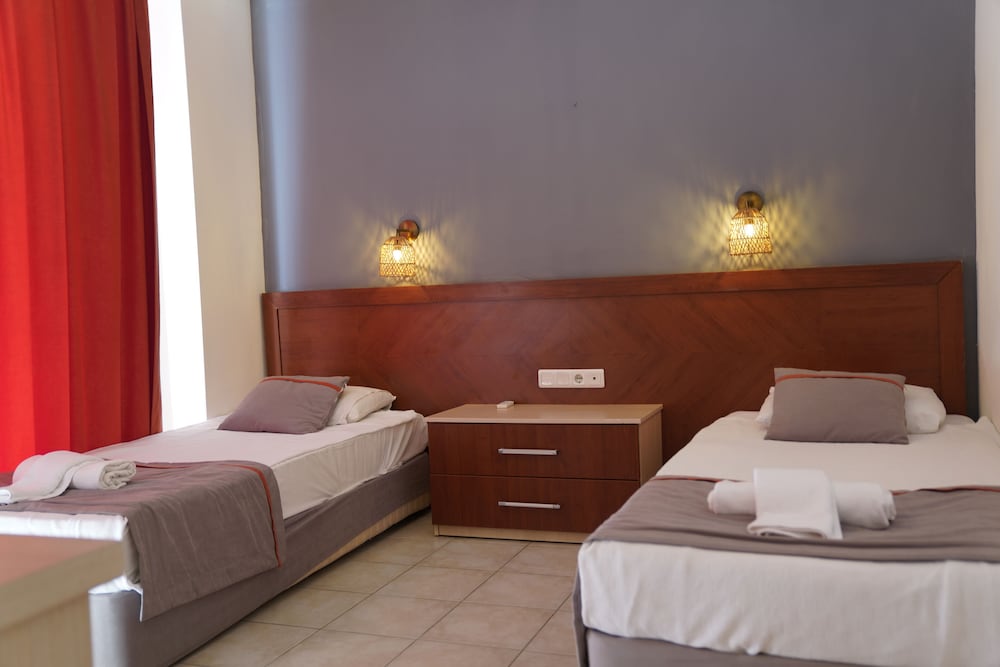 Irem Garden Hotel & Apartments — Hotel rooms in Side
