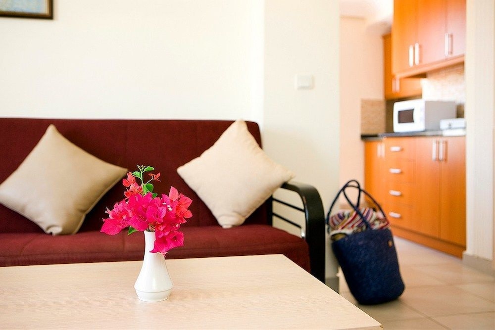 Irem Garden Hotel & Apartments — Hotel rooms in Side