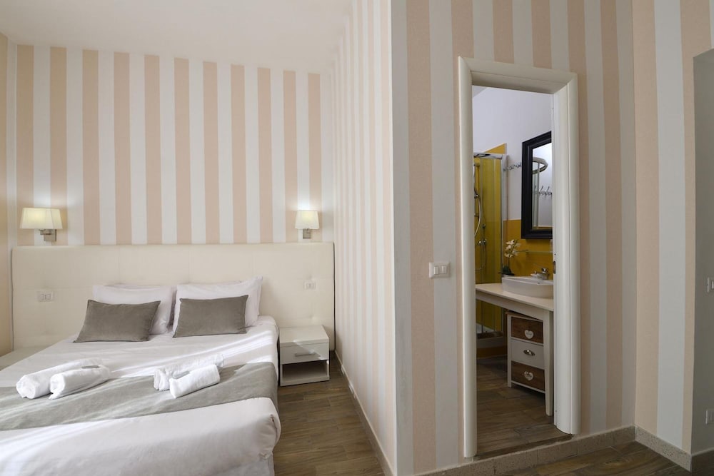 Rome Vatican Inn — Hotel rooms in Rome, Lazio
