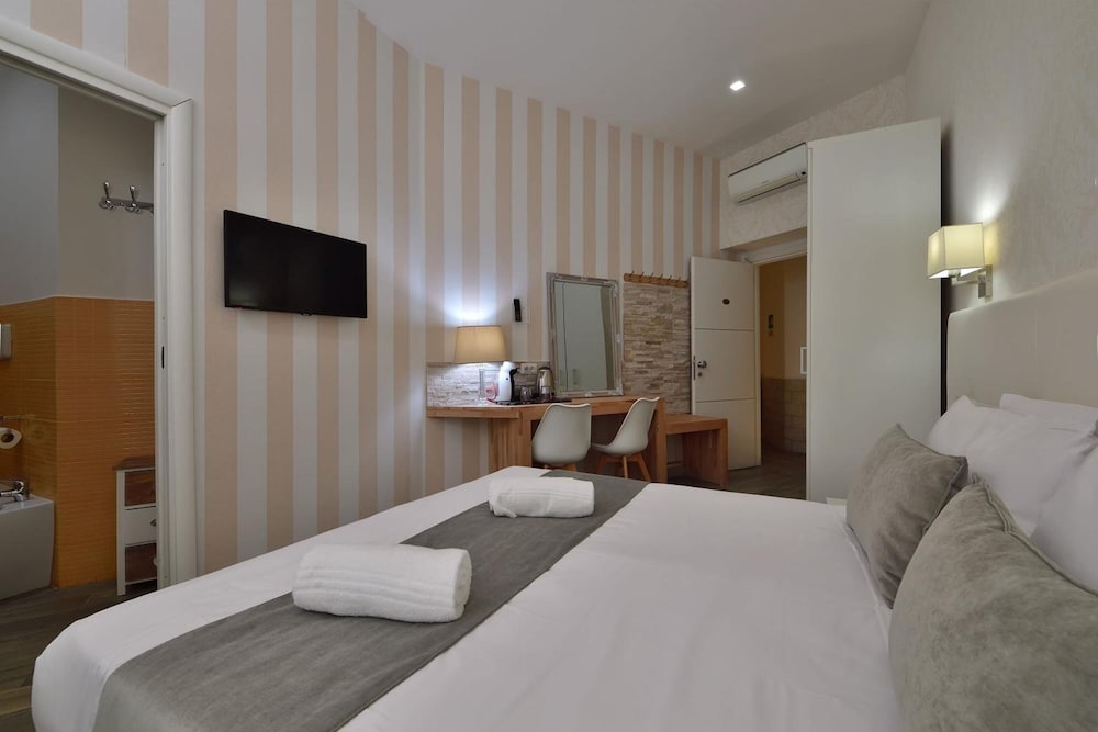 Rome Vatican Inn — Hotel rooms in Rome, Lazio