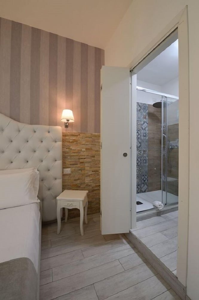 Rome Vatican Inn — Hotel rooms in Rome, Lazio