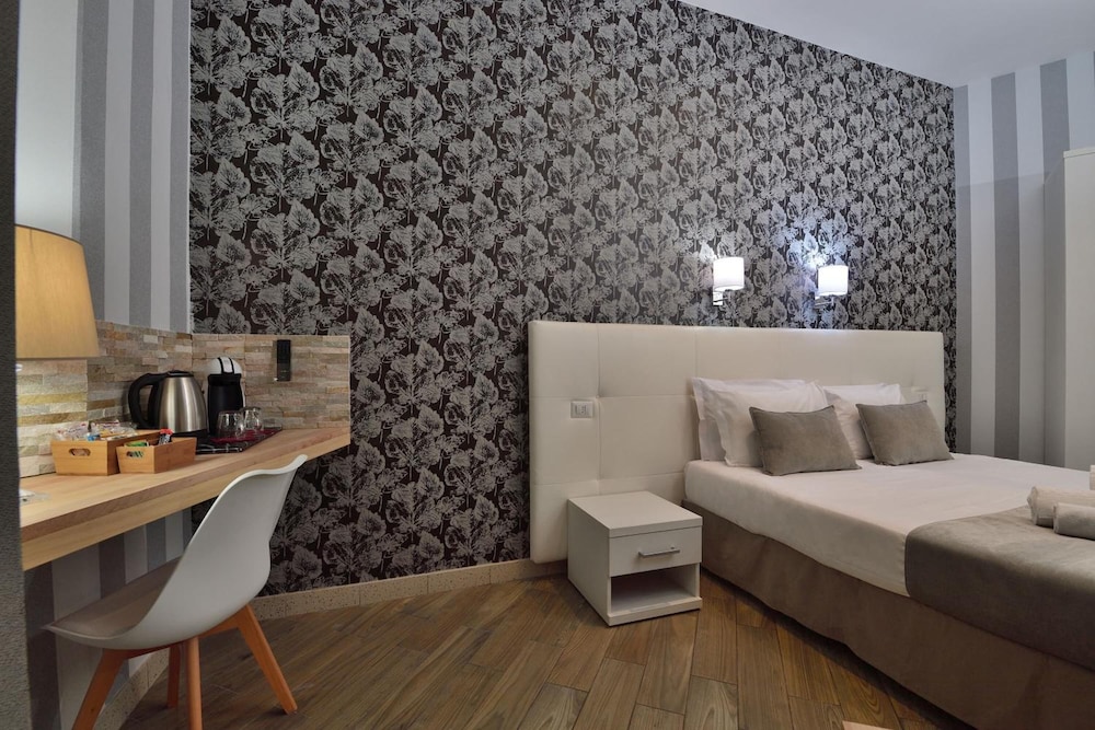 Rome Vatican Inn — Hotel rooms in Rome, Lazio