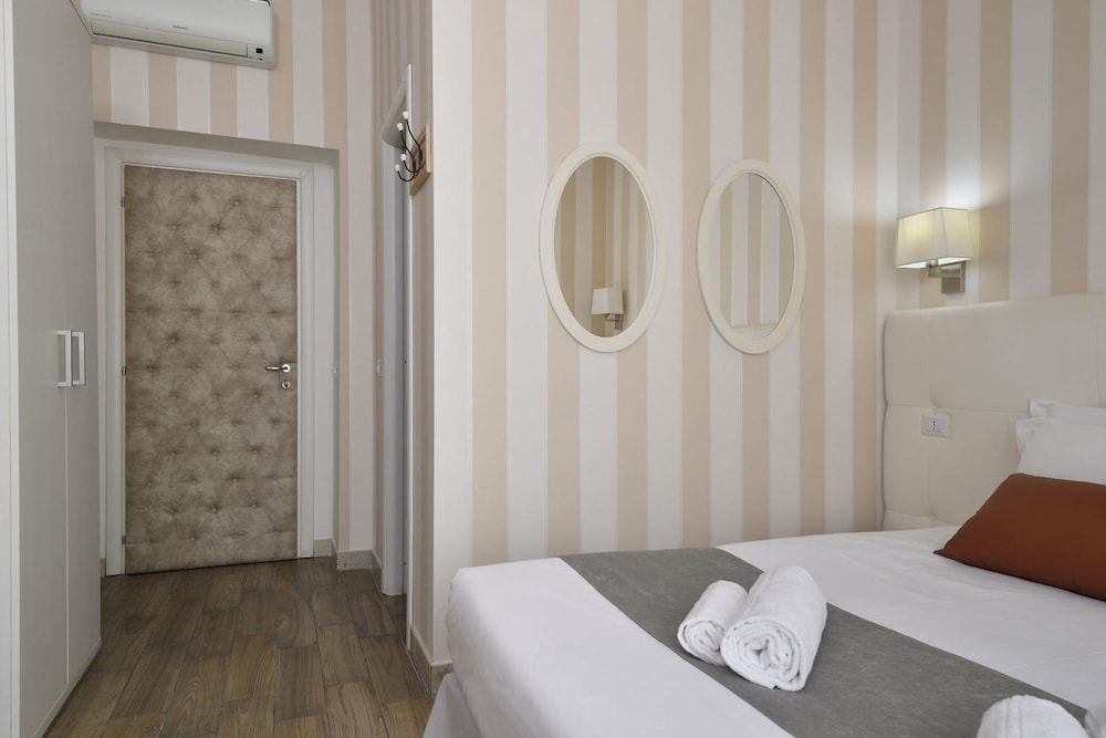 Rome Vatican Inn — Hotel rooms in Rome, Lazio
