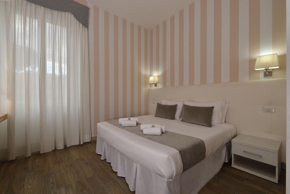 Rome Vatican Inn — Hotel rooms in Rome, Lazio