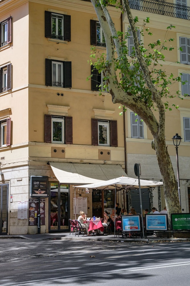 Casa I Cappuccini — Restaurant & bars in Rome, Lazio