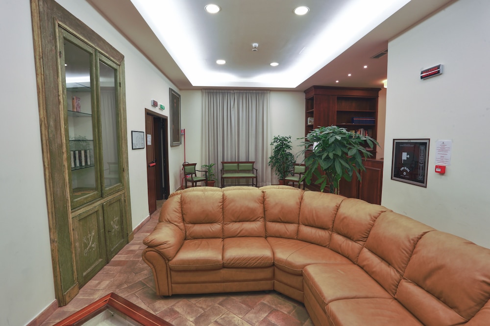 Casa I Cappuccini — Hotel building in Rome, Lazio