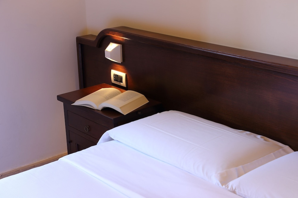 Casa I Cappuccini — Hotel rooms in Rome, Lazio