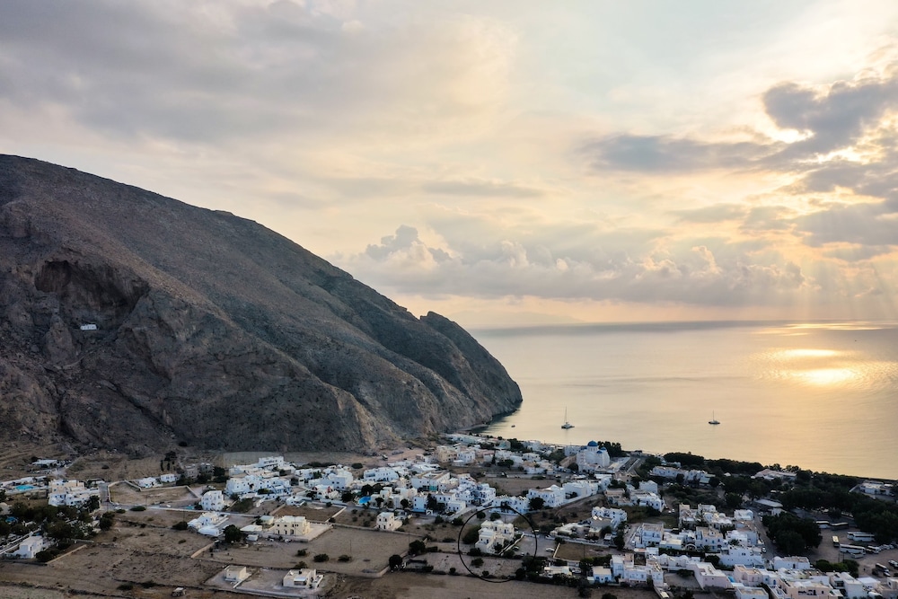 Irigeneia Hotel — Attractions in the area in Perissa, South Aegean