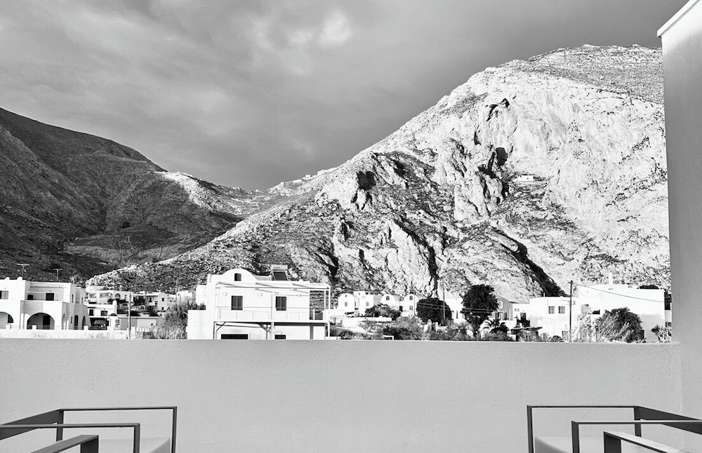 Irigeneia Hotel — Attractions in the area in Perissa, South Aegean