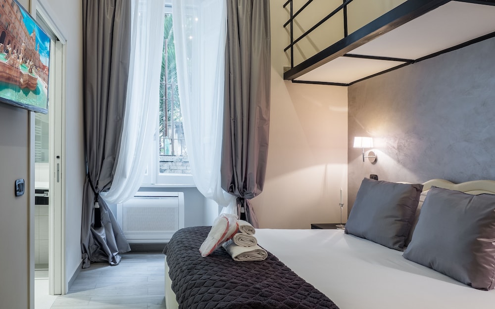 Operà Suites Roma — Hotel rooms in Rome, Lazio