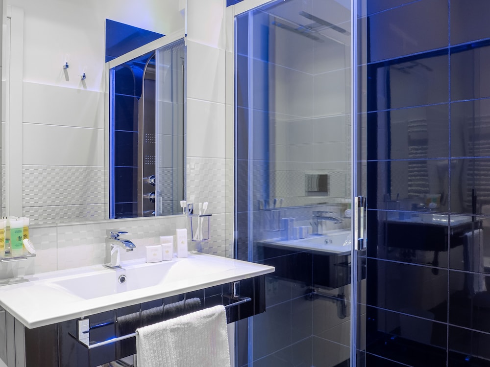 Operà Suites Roma — Hotel rooms in Rome, Lazio