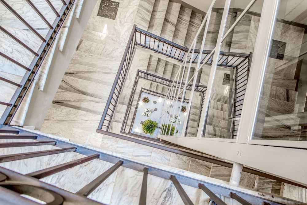 Gioberti Art Hotel — Hotel building in Rome, Lazio