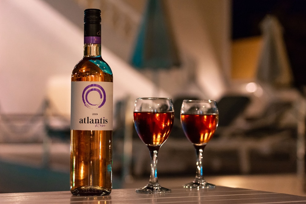 Stelios Place — Restaurant & bars in Perissa, South Aegean