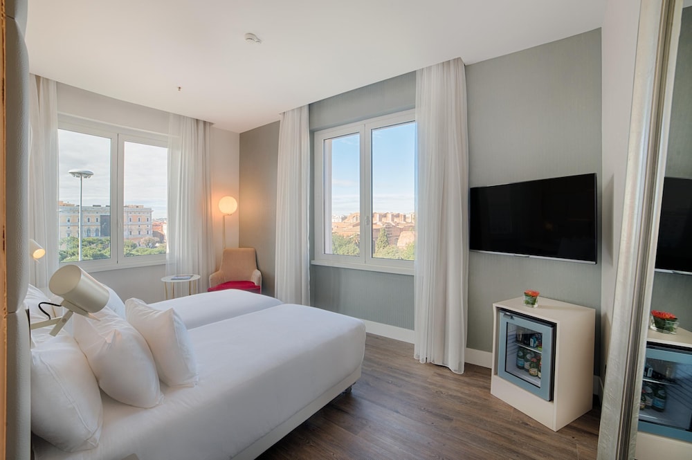NH Collection Roma Palazzo Cinquecento — Hotel rooms in Rome, Lazio
