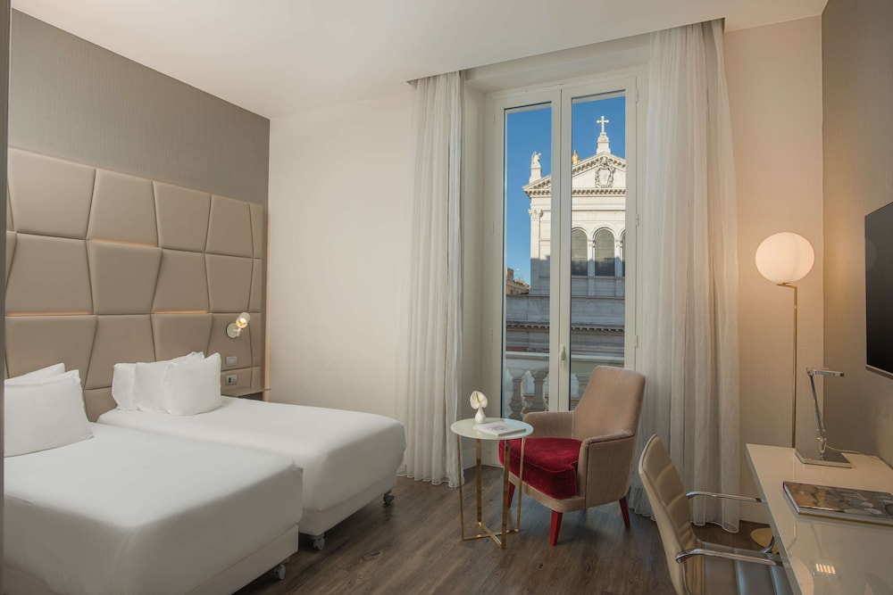 NH Collection Roma Palazzo Cinquecento — Hotel rooms in Rome, Lazio