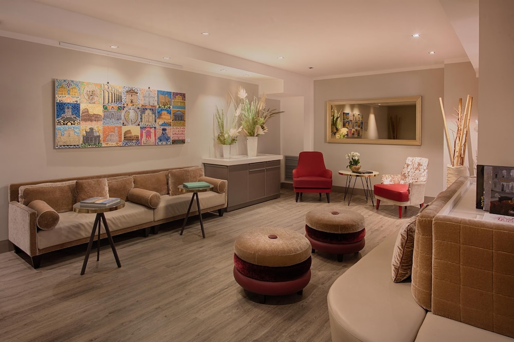 NH Collection Roma Palazzo Cinquecento — Hotel building in Rome, Lazio