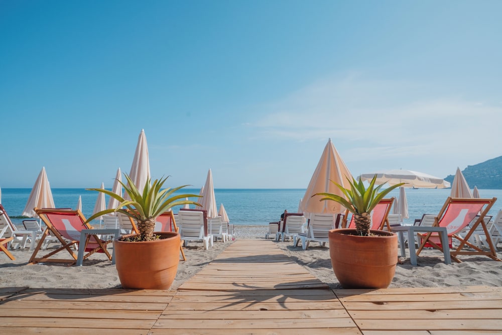 Heritage by Cimen Hotel — Beach in Alanya