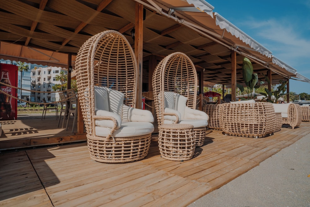 Heritage by Cimen Hotel — Restaurant & bars in Alanya