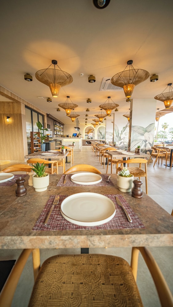 Heritage by Cimen Hotel — Restaurant & bars in Alanya