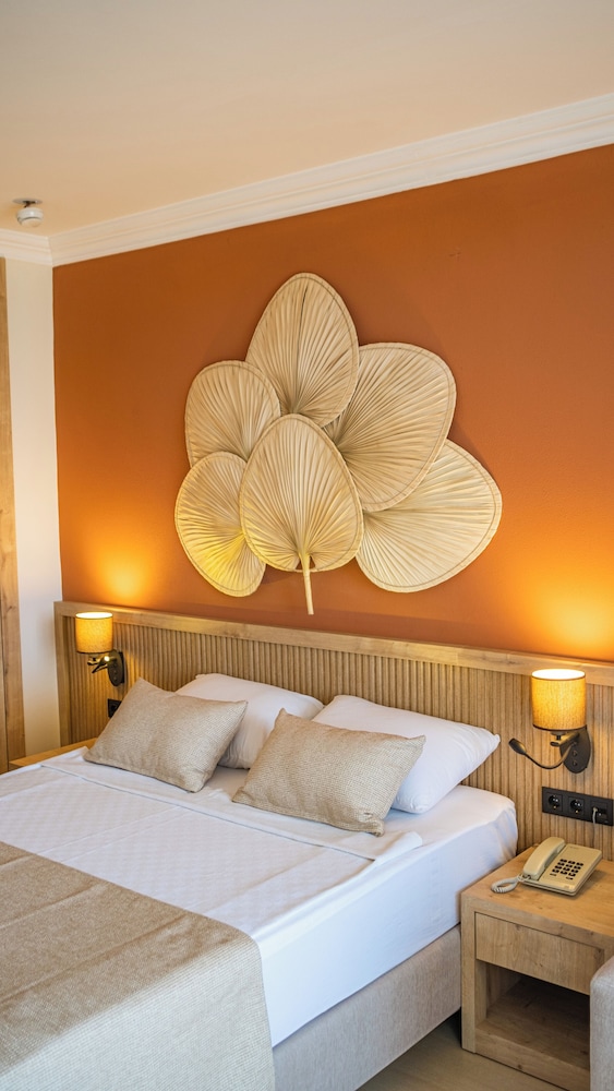 Heritage by Cimen Hotel — Hotel rooms in Alanya