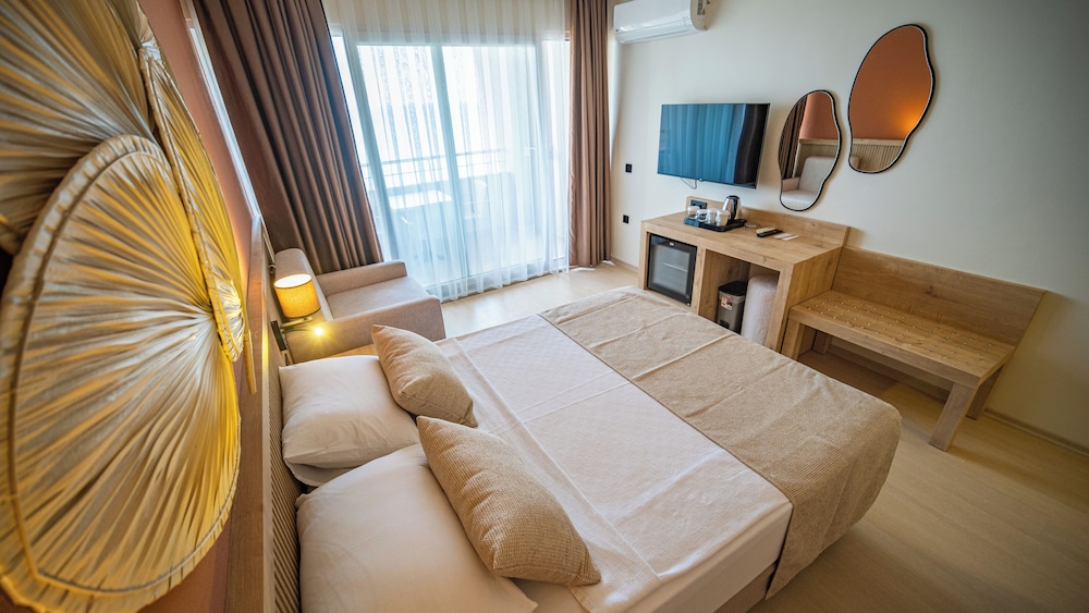 Heritage by Cimen Hotel — Hotel rooms in Alanya