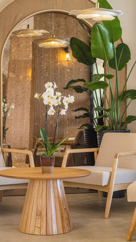 Heritage by Cimen Hotel — Restaurant & bars in Alanya