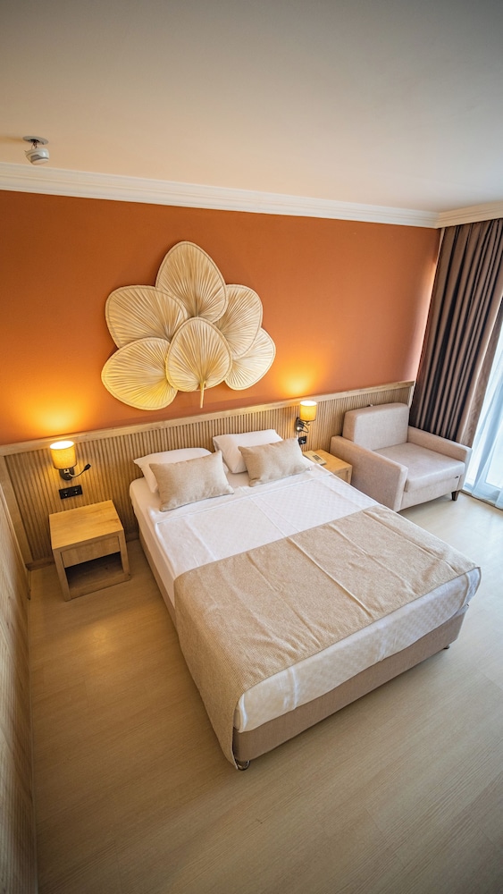 Heritage by Cimen Hotel — Hotel rooms in Alanya