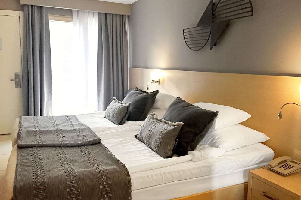 Sunprime Dogan Side Beach - Adults Only — Hotel rooms in Side