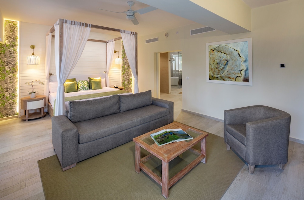 Grand Sirenis Punta Cana Resort & Aquagames - All Inclusive — Hotel rooms in Uvero Alto, La Altagracia