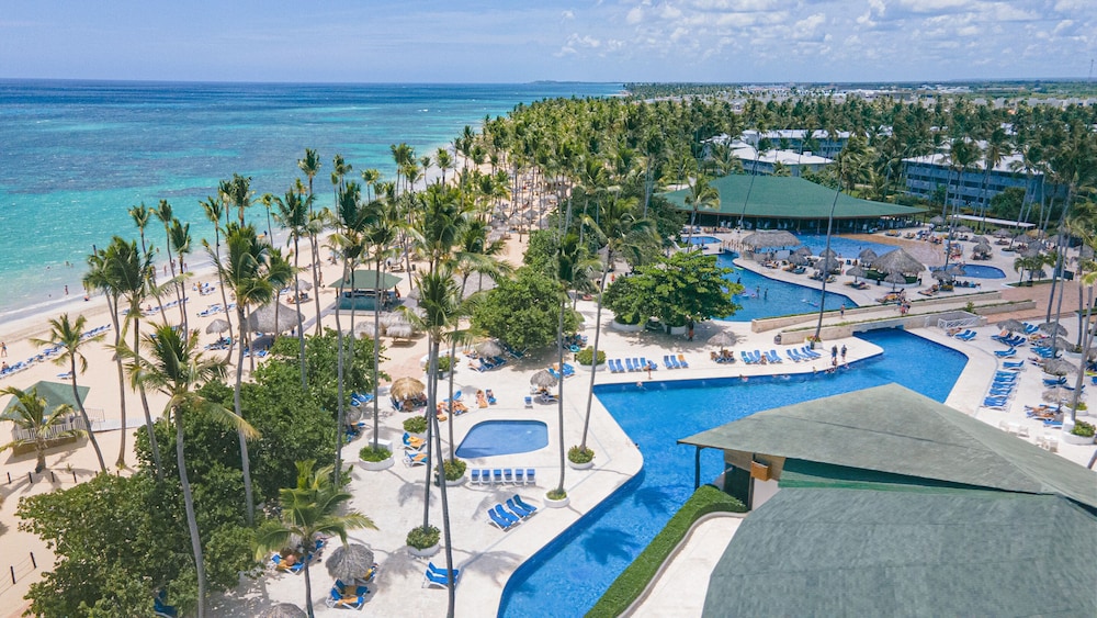 Grand Sirenis Punta Cana Resort & Aquagames - All Inclusive — Main photo in Uvero Alto, La Altagracia