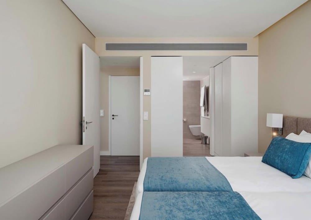Dom Pedro Residences — Hotel rooms in Quarteira, Faro