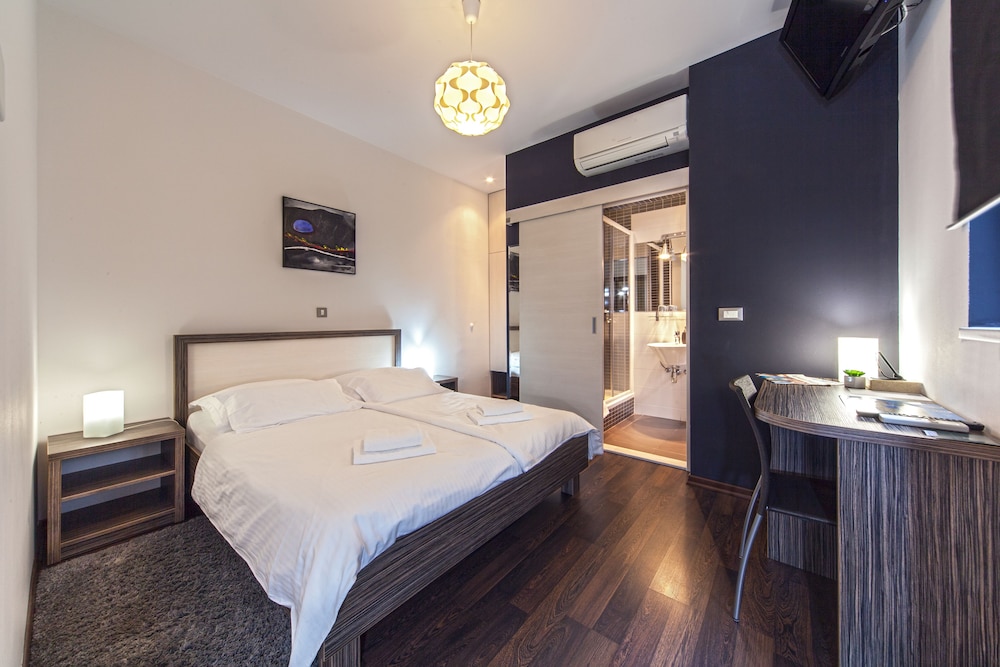 Marmontova Luxury Rooms — Hotel rooms in Split, Split-Dalmatia