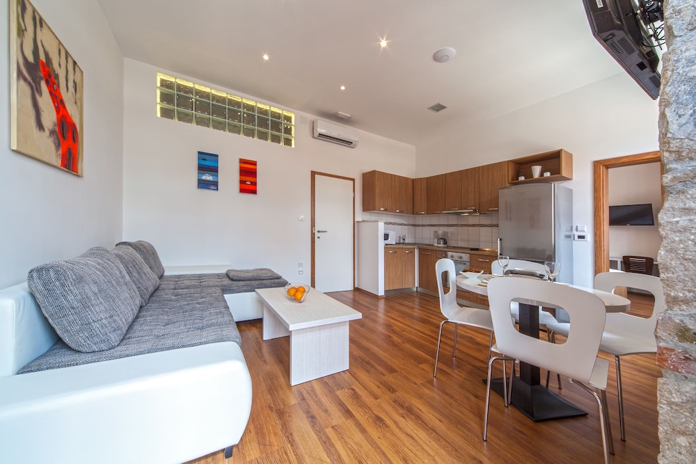 Marmontova Luxury Rooms — Hotel rooms in Split, Split-Dalmatia